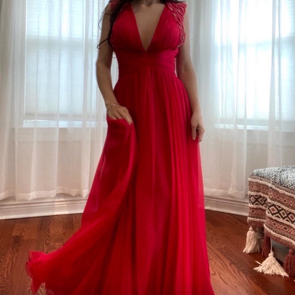 NWOT Tarik Ediz gown